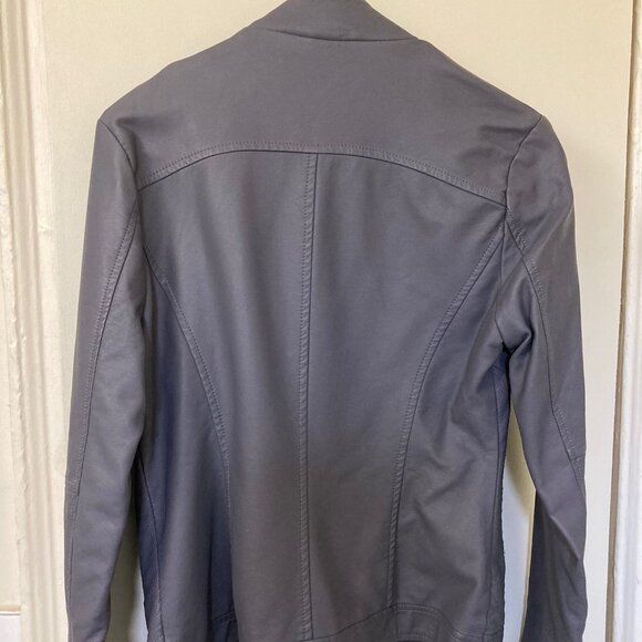 JACKETS - Picture 3 of 3